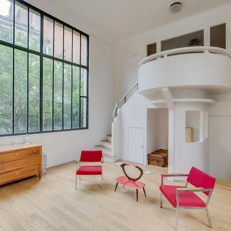 Appartement Elegance And Charm At Leandre *
